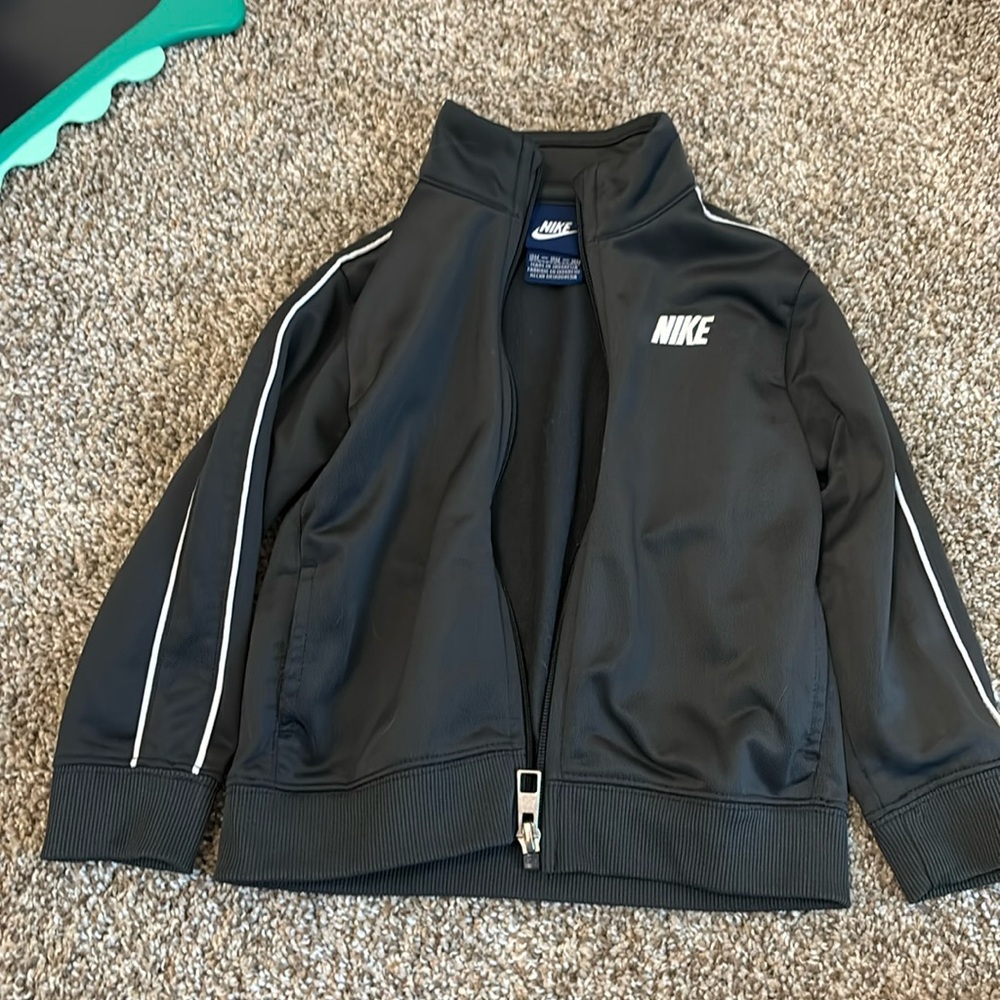 Nike zip up jacket